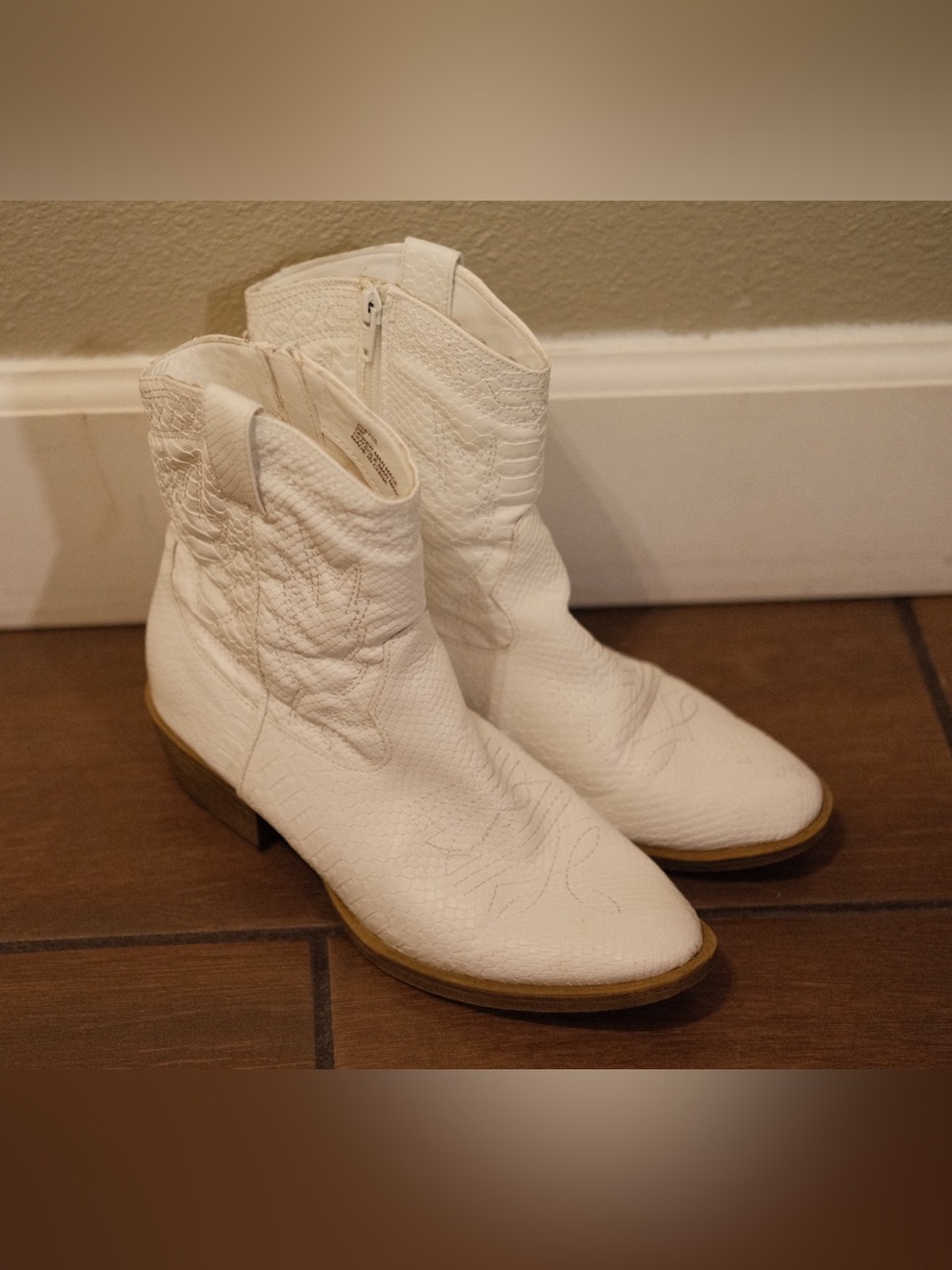 Amazon White Women's Western Ankle Booties